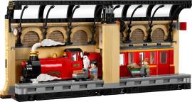 LEGO 76450 书架角落：霍格沃茨特快列车